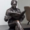 Купити бронзову скульптуру «Втомлений читач» | Мініатюра в стилі Дуейна Хенсона, 185 мм